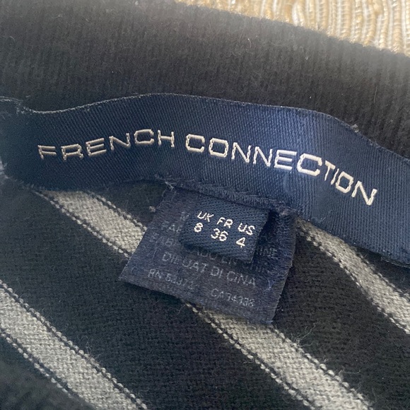 French Connection Striped Sweater Dress w/ Mini Bows Back Size 4 Sexy Blk Gray - Picture 9 of 10